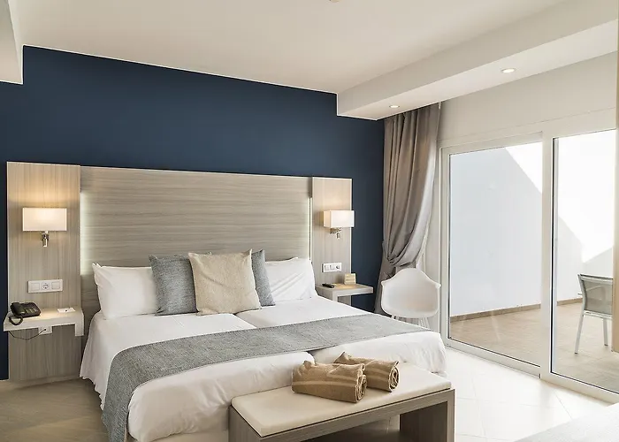 Royal Palm & (adults Only)