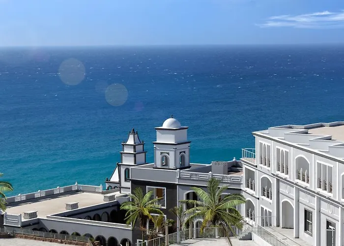 Royal Palm & (adults Only) Hotel