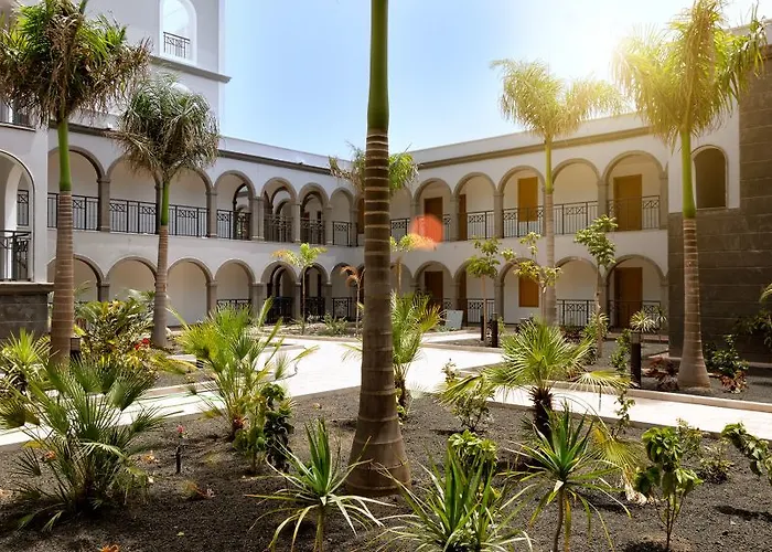 Royal Palm & (adults Only)