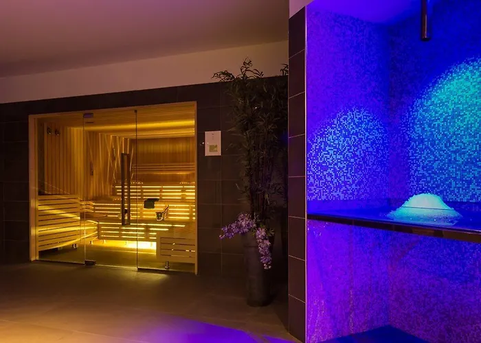 Royal Palm & (adults Only) 4*